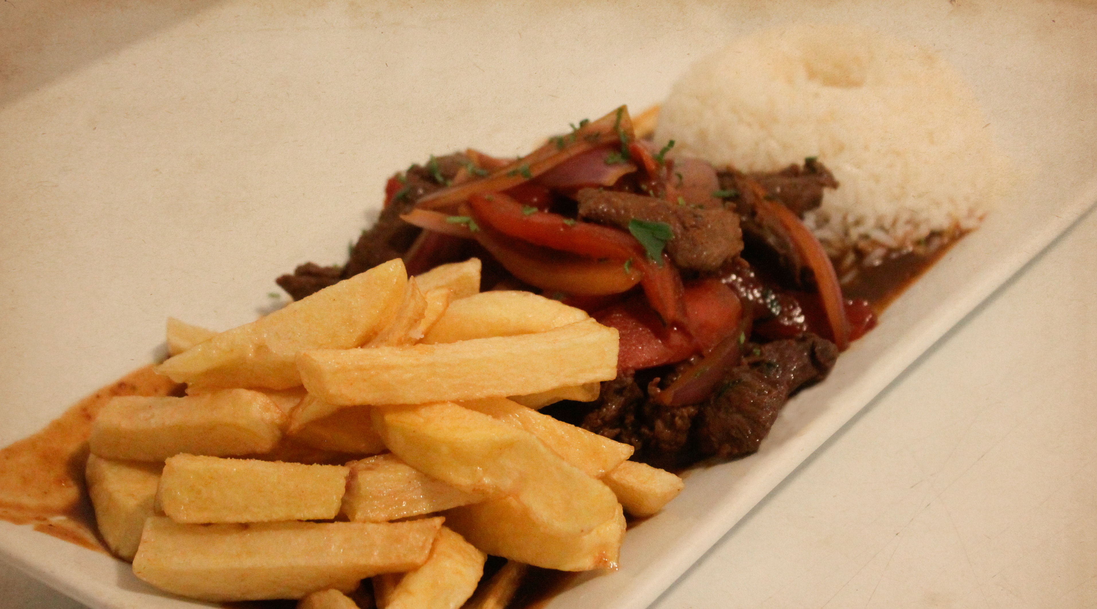 lomo-saltado-arequipa