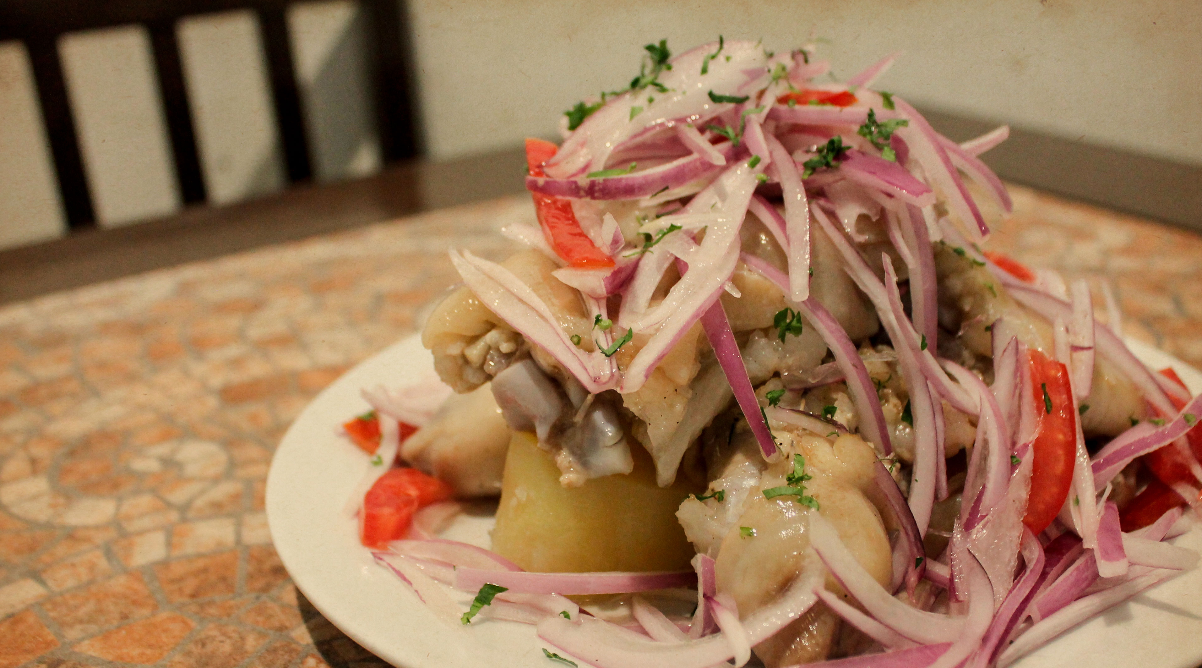 sarza-patas-chancho-arequipa-comida-arequipena-restaurante